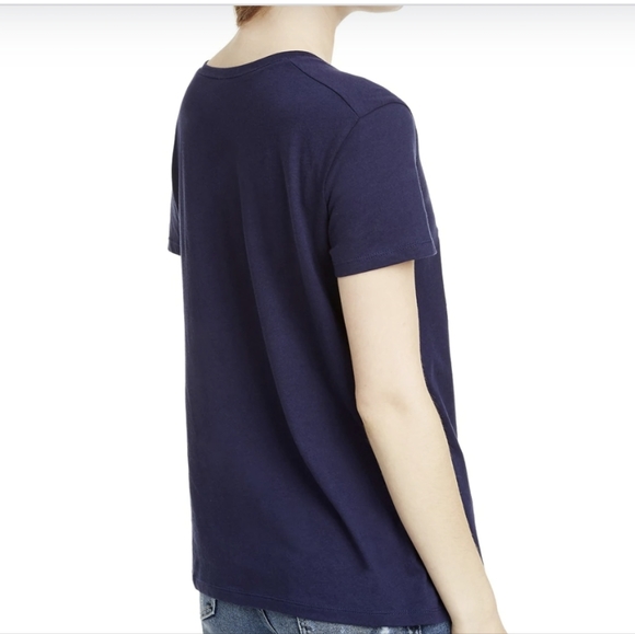 Disney's Frozen T-shirt - Picture 2 of 9